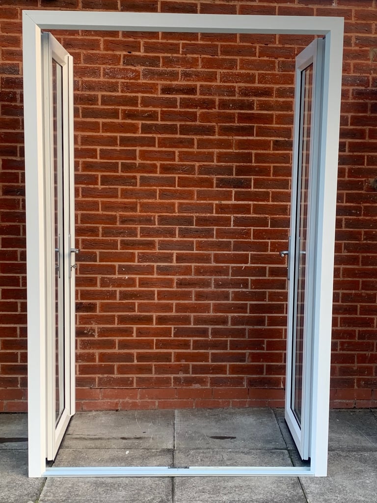 UPVC DOUBLE GLAZED FRENCH PATIO DOOR & KEY 142.5cm WIDE 214cm HIGH Can Deliver