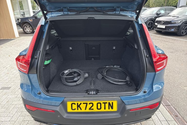 2022 Volvo XC40 Recharge 69kWh Plus SUV 5dr Electric Auto (231 ps) ESTATE Electric Automatic