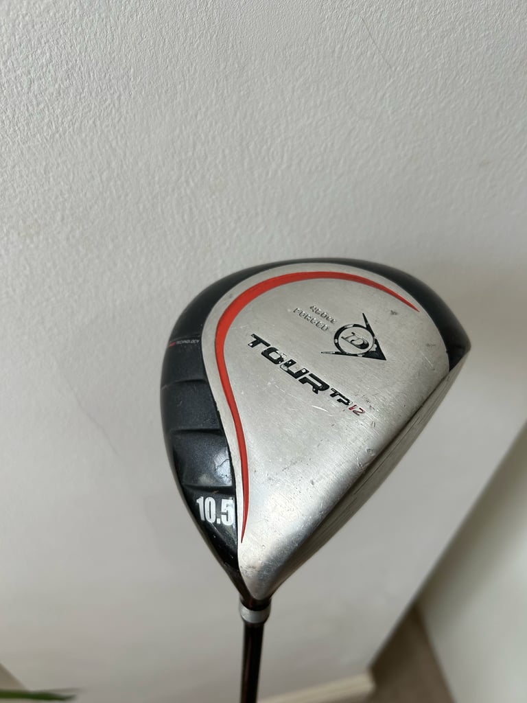 Set of 15 Dunlop clubs with case