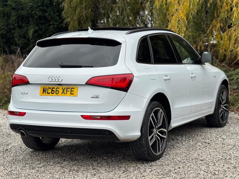  Audi Q5 2.0 TDI S line Plus Special Edition S Tronic quattro Euro 6 (s/s) 5dr Diesel Automatic