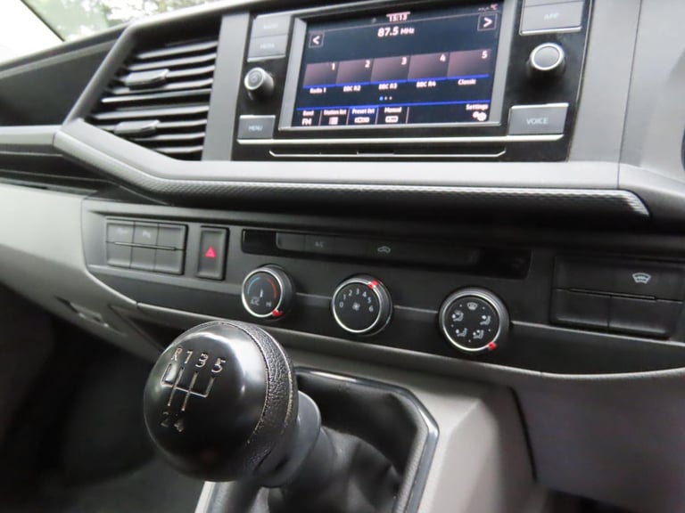2023 Volkswagen Transporter 2.0 TDI T28 Highline FWD SWB Euro 6 (s/s) 5dr PANEL VAN Diesel Manual
