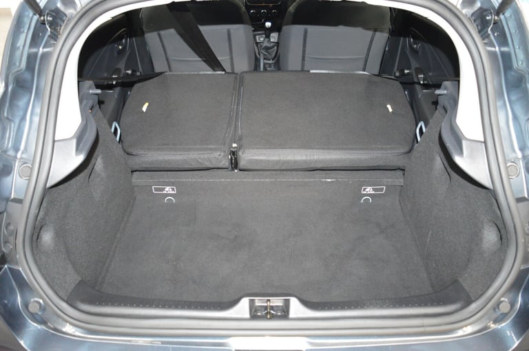 2018 Renault Clio 1.5 dCi 90 Play LOW MILEAGE + ONE OWNER + ULEZ COMPLIANT Hatchback Diesel Manual