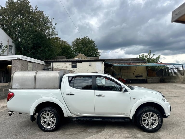 2015 Mitsubishi L200 Double Cab DI-D Barbarian 4WD Auto 176Bhp PICK UP Diesel Automatic