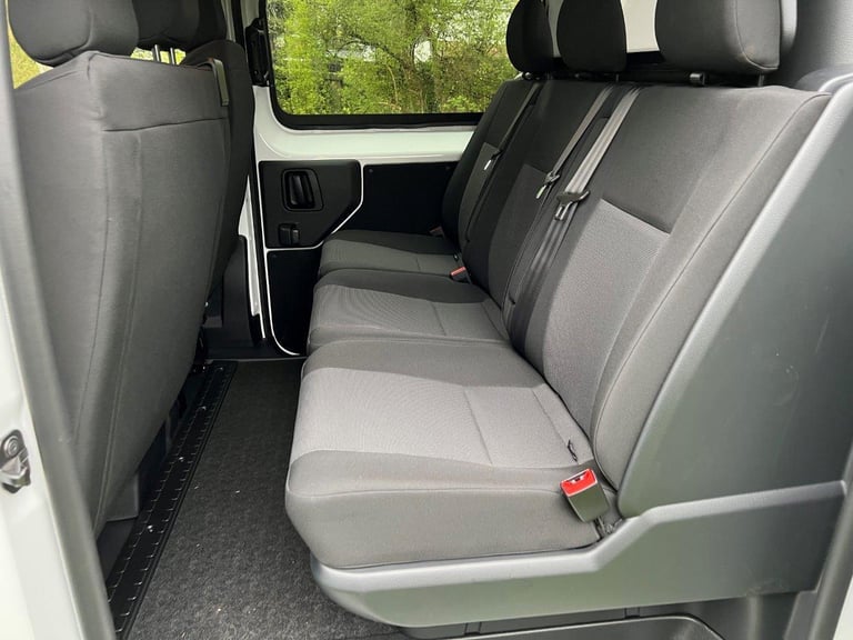 November 2024 Vauxhall Vivaro 2.0 3100 Prime XL Crew (145) Double Cab – 5 Seater