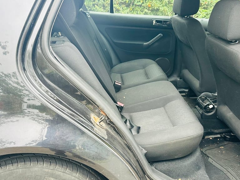 Volkswagen Golf 1.4 Match 5dr Petrol Manual - Image 13