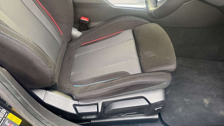 2025 BMW 3 Series 330e 22.3 kWh M Sport 4dr Step Auto SALOON PETROL/ELECTRIC Automatic