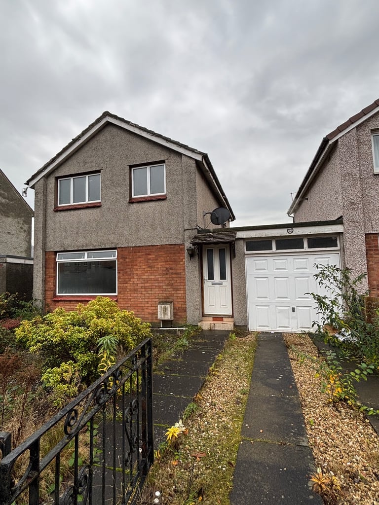 3-Bedroom detached house to rent in Perth. 