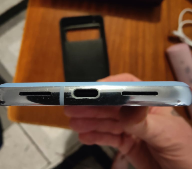 Google pixel 8 pro and pixel watch 2
