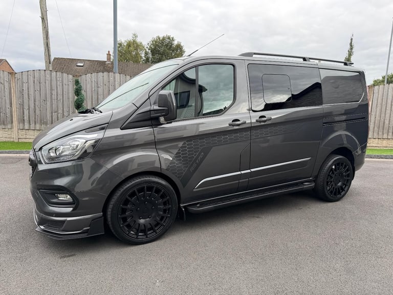 2022/72 FORD TRANSIT CUSTOM LTD RS EDITION 170ps SWB CREW VAN AUTOMATIC "NO VAT"
