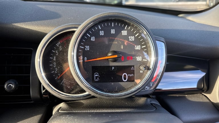 2018 MINI Hatch 1.5 Cooper II 3dr Auto HATCHBACK PETROL Automatic