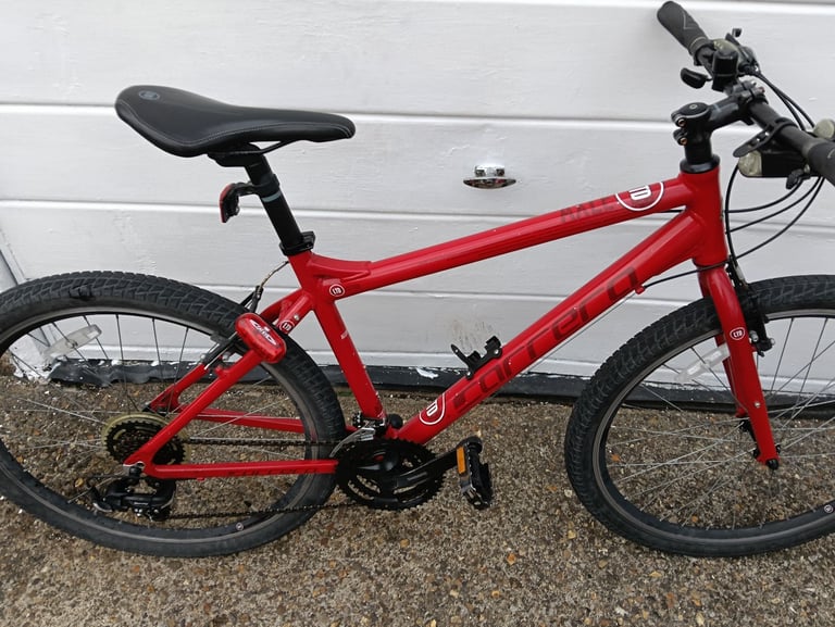 Carrera axle limited edition mountain bike, MUST SELL THIS WEEKEND 👍🚲