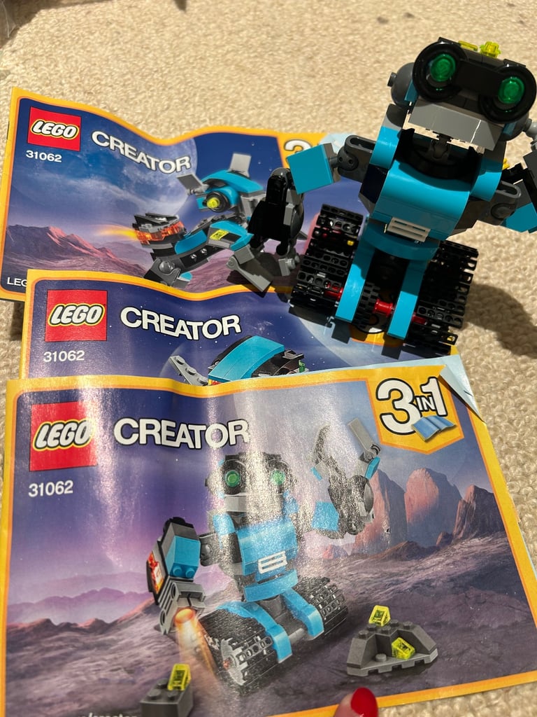 10 x Lego small / medium sets (boys)