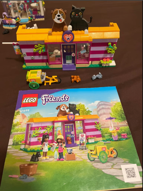HUGE COLLECTION OF LEGO SETS WORTH OVER £500. SEE LIST BELOW