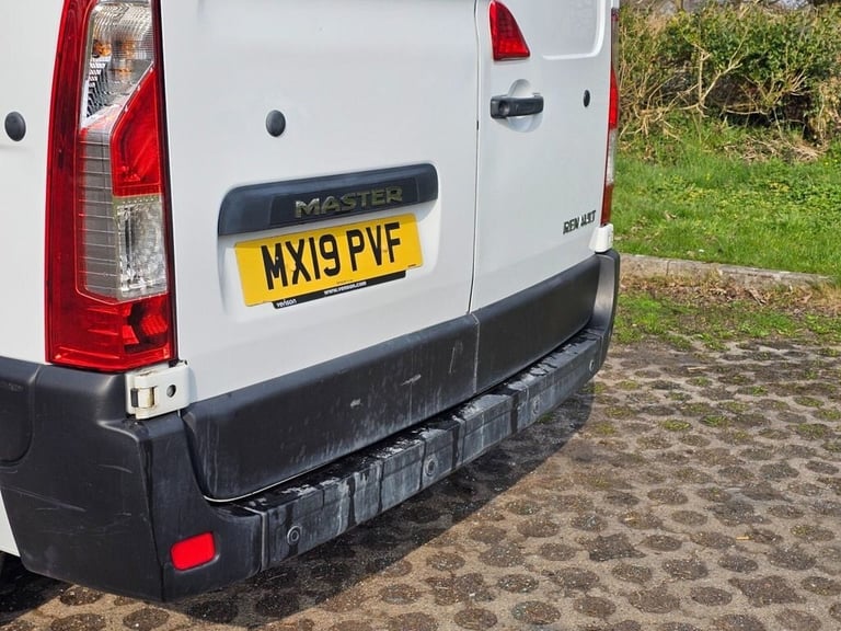 2019 19 RENAULT MASTER 2.3 DCI ENERGY 35 BUSINESS+ PANEL VAN 5DR DIESEL MANUAL F