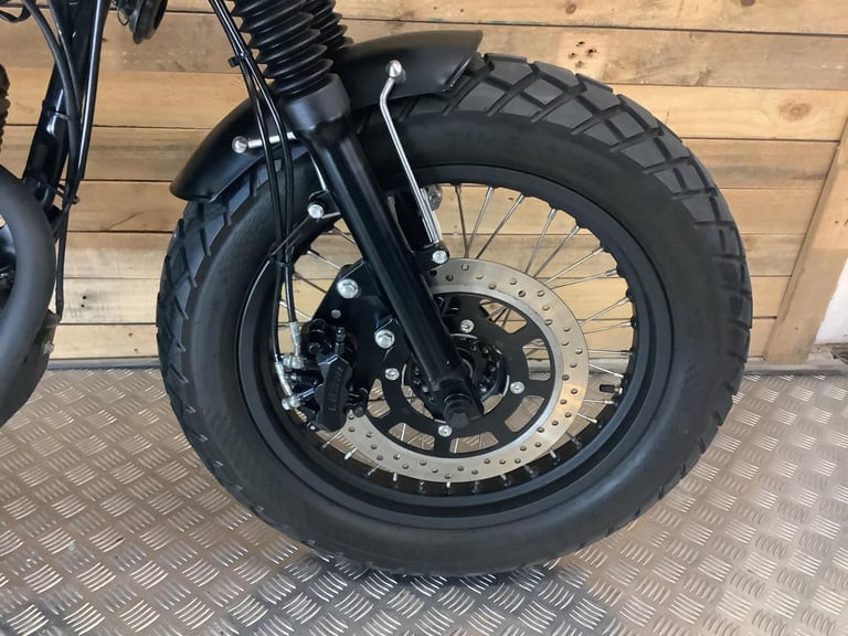 Mutt GT-SR 125