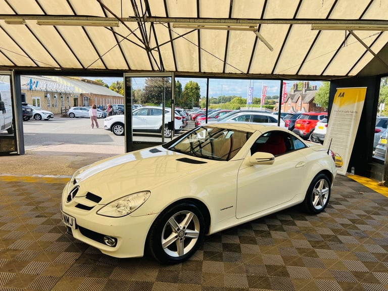 2011 Mercedes-Benz SLK 1.8 SLK 200 Kompressor Auto 2dr Convertible Petrol Automatic