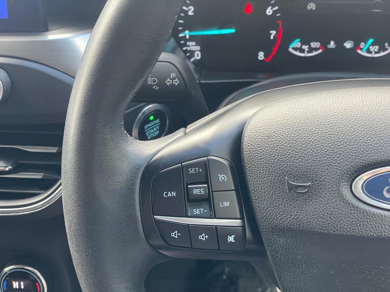 2020 Ford Focus 1.0T EcoBoost Titanium Euro 6 (s/s) 5dr HATCHBACK Petrol Manual