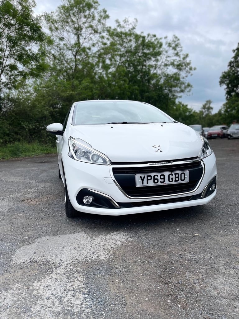image for 2019 Peugeot 208 1.2 PureTech 82 Active 5dr [Start Stop] HATCHBACK Petrol Manual