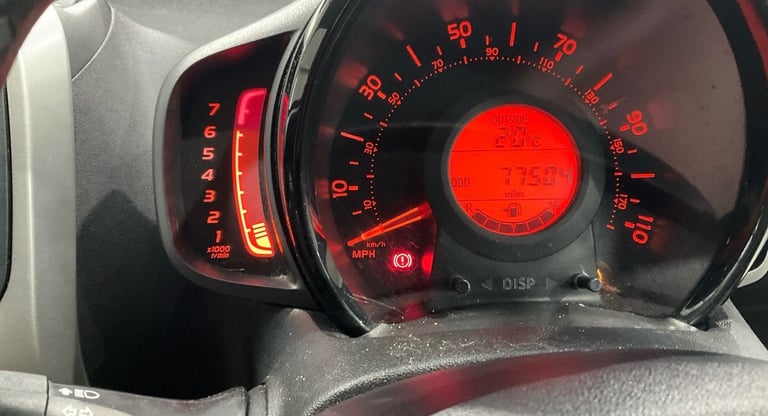 2016 Toyota, AYGO, Hatchback, Manual, 998 (cc), Petrol 5 doors Excellent Condition 