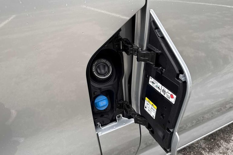 2025 Volkswagen Transporter T28 Panel Van Commerce Pro SWB 150 PS 2.0 TDI 8sp Automatic Van DIESE...