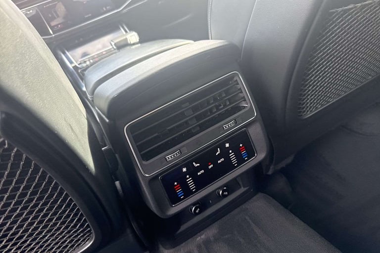 2022 Audi Q7 55 TFSI Quattro Black Edition 5dr Tiptronic ESTATE PETROL Automatic