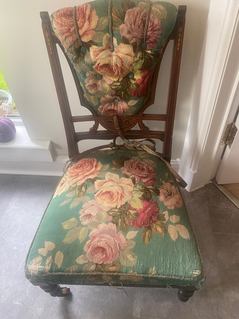image for Vintage nursing chair