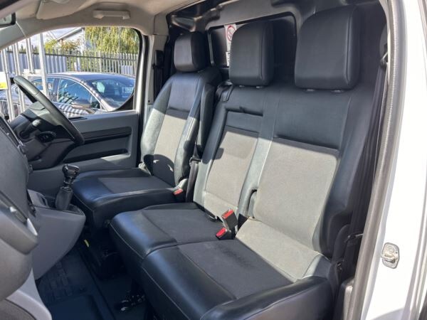 2020 Citroen Dispatch 1200 1.5 BlueHDi 100 Van Enterprise PANEL VAN Diesel Manual