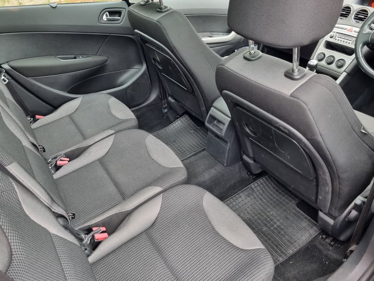 Peugeot, 308, Estate, 2012, Manual, 1560 (cc), 5 doors