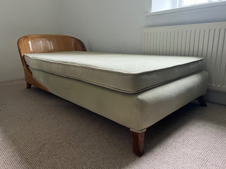 unique Authentic Art Deco Day Bed 