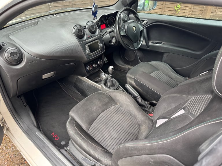 Alfa Romeo, MITO, Hatchback, 2014, Manual, 875 (cc), 3 doors