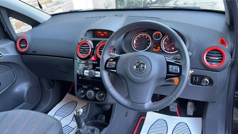 2014 Vauxhall Corsa 1.4 SXi 3dr HATCHBACK Petrol Manual