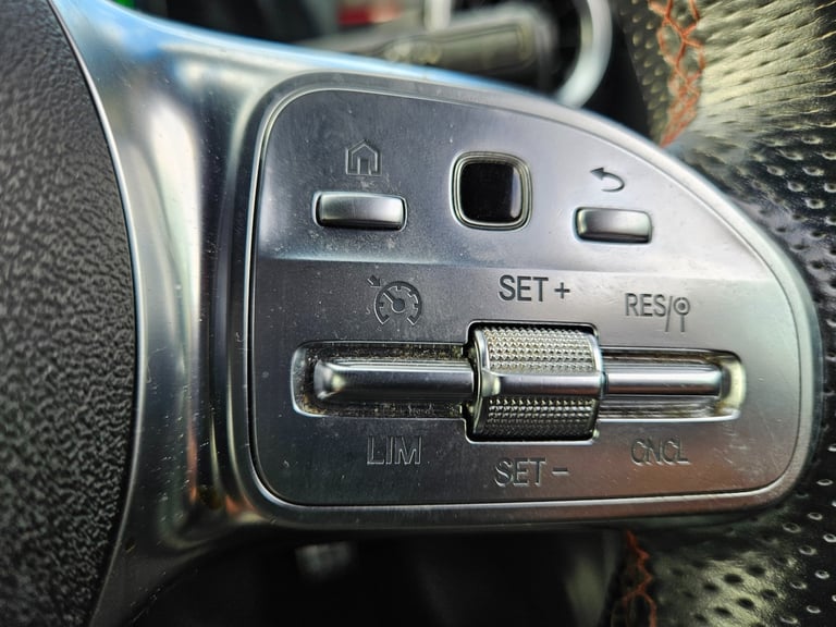 2021 MERCEDES-BENZ A CLASS A200 AMG Line 5dr Auto Light Damaged Salvage CAT N
