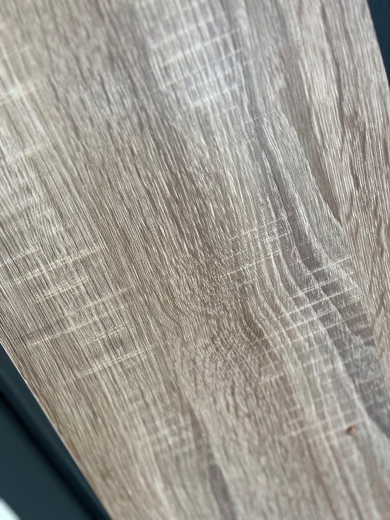image for VGC MDF floating box shelf with fixings in wood effect