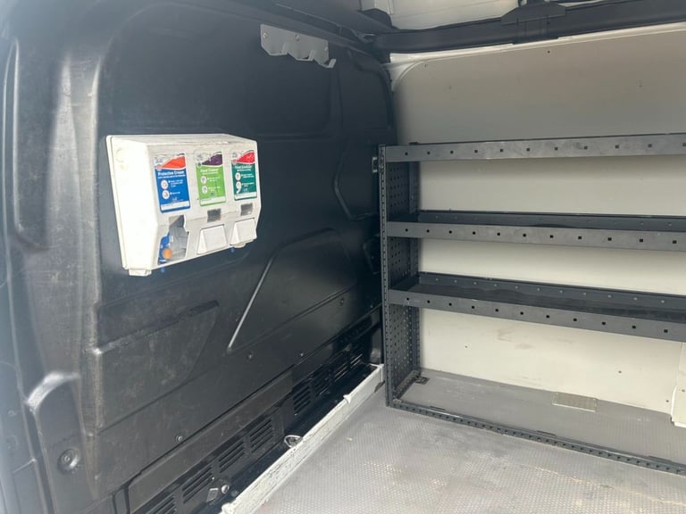 2018 68 FORD TRANSIT CUSTOM 2.0 300 ECOBLUE LIMITED PANEL VAN 5DR DIESEL AUTO L1