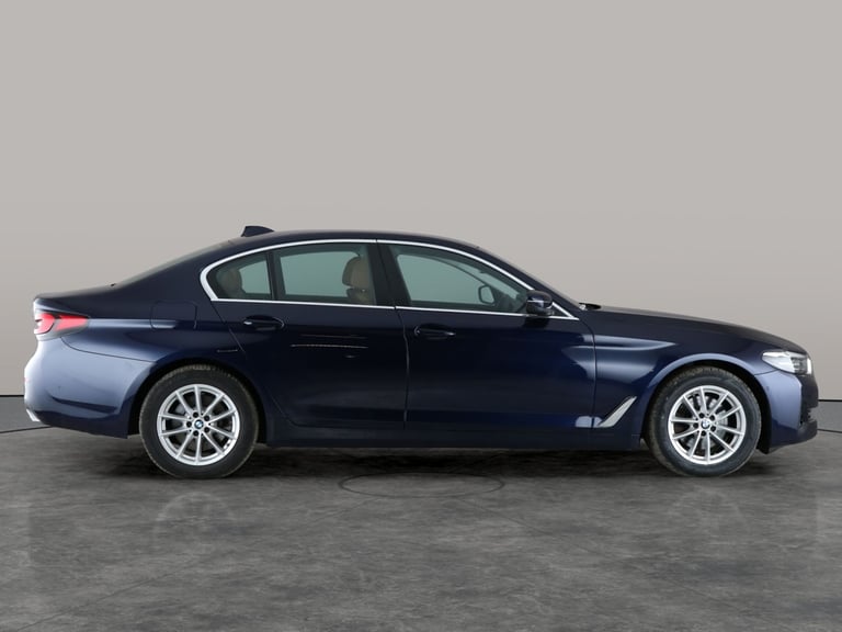 2021 BMW 5 Series 2.0 520d MHT SE Saloon 4dr Diesel Hybrid Steptronic Euro 6 (s/s) (190 ps) - Sal...