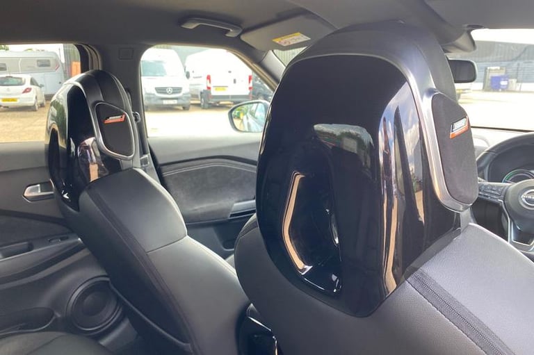 2022 Nissan Juke 1.6 Hybrid Tekna+ 5dr Auto HATCHBACK PETROL/ELECTRIC Automatic