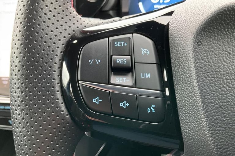 2025 Ford Puma 1.0 EcoBoost Hybrid mHEV ST-Line X 5dr**REAR CAMERA - POWER TAILGATE - WIRE Hatchb...