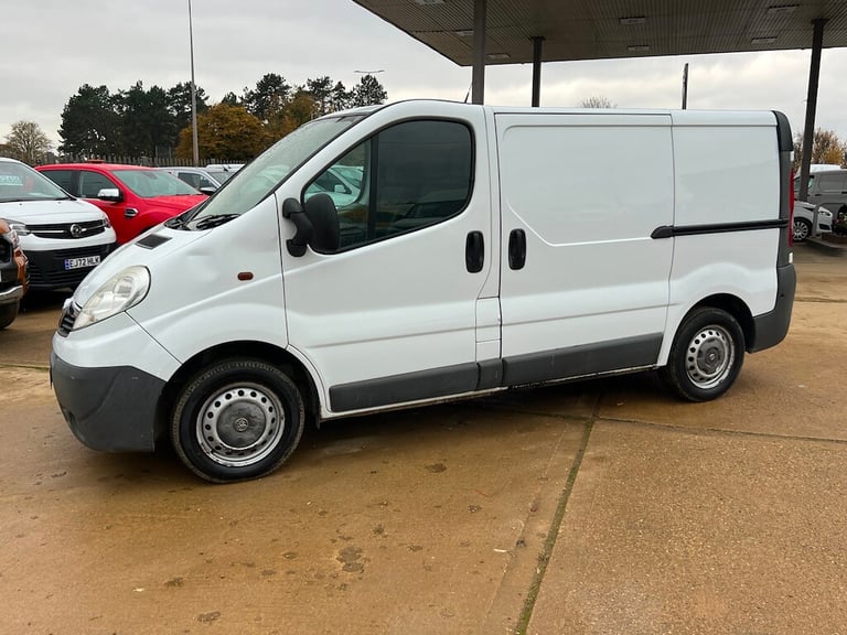 2010 Vauxhall Vivaro 2.0 2700 CDTi Panel Van 4dr Diesel Manual FWD L1 (215 g/km, 113 bhp) Panel V...