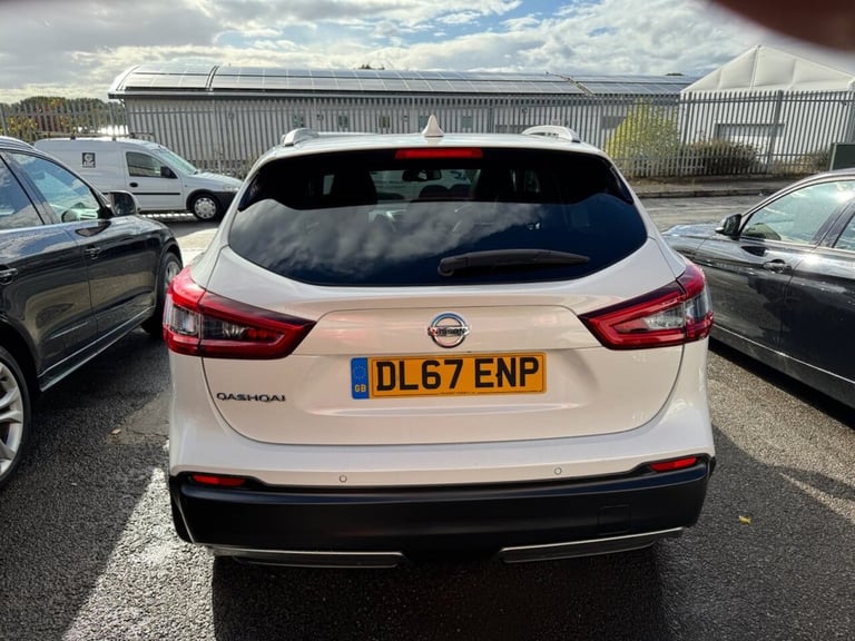 2017 Nissan Qashqai 1.5 dCi Tekna SUV 5dr Diesel Manual Euro 6 (s/s) (110 ps) HATCHBACK Diesel Ma...