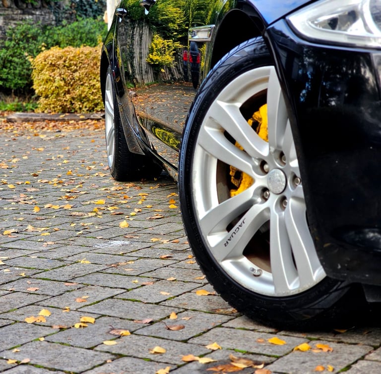 JAGUAR XJ V6 275ps 3.0d PREMIUM LUXURY NAV AUTO🔥