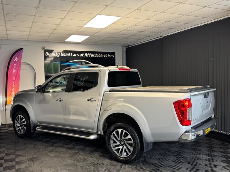 2018 Nissan Navara 2.3 dCi Tekna 4WD Euro 6 (s/s) 4dr PICK UP Diesel Manual
