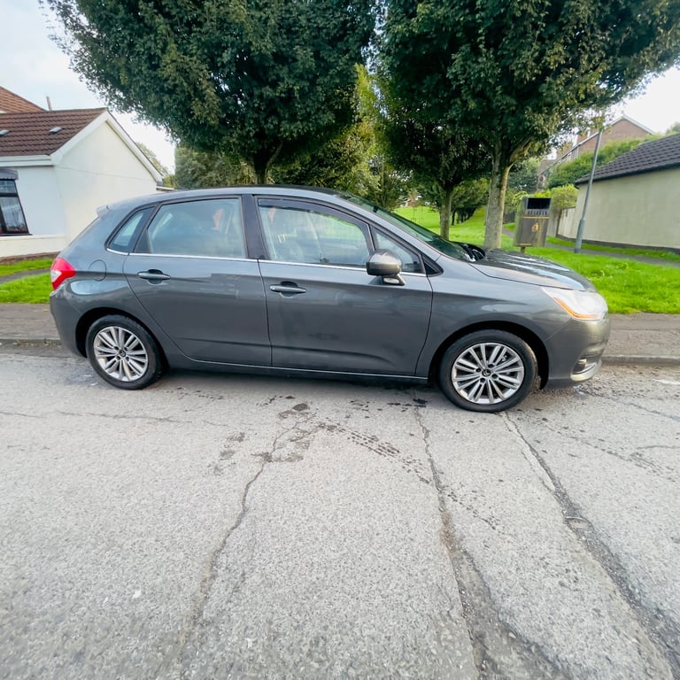 Citroen, C4, Hatchback, 2013, Manual, 1560 (cc), 5 doors
