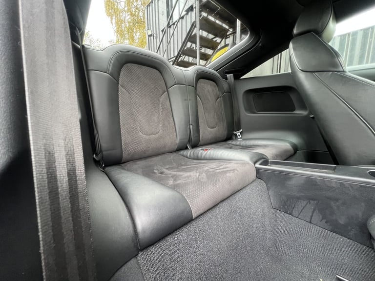 AUDI TT 2.0 TDI Black Edition 2013