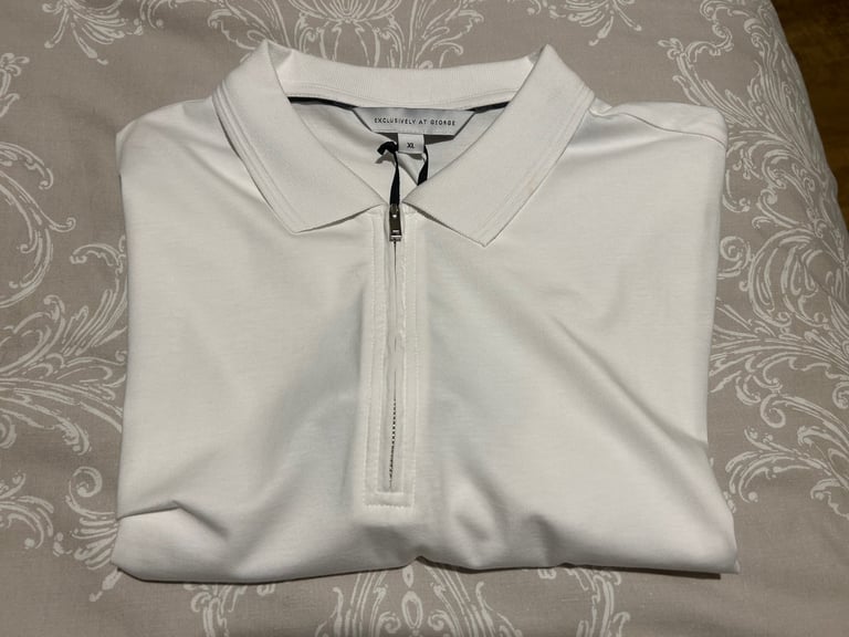 Polo Top / Polo Shirt