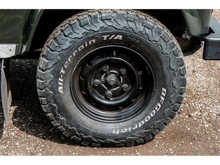 2007 Land Rover Defender 110 County Double Cab Diesel Manual