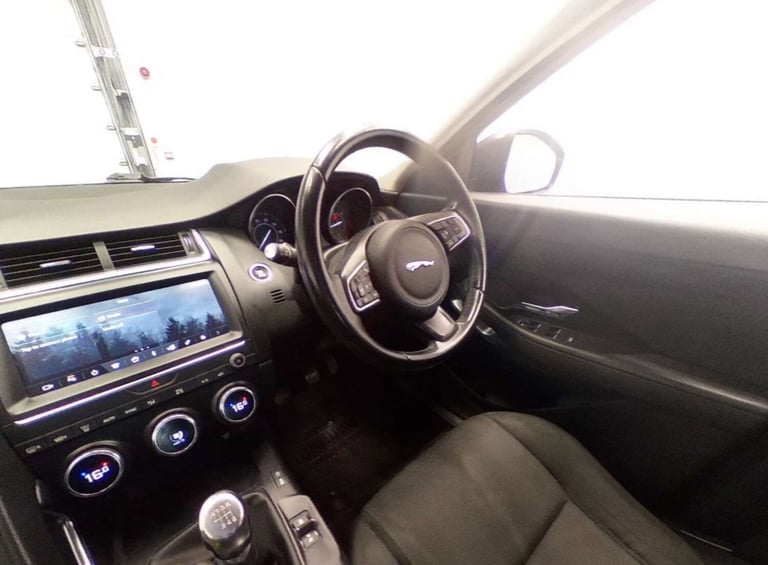 2018 Jaguar E-Pace 2.0d 5dr 2WD ESTATE DIESEL Manual