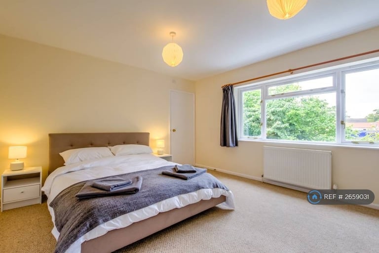 4 bedroom house in New High Street, Headington, Oxford, OX3 (4 bed) (#2659031)