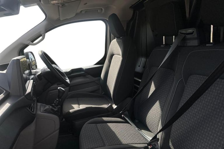 2025 Ford Transit Custom 320 Trend L1 SWB FWD 2.0 EcoBlue 136ps Low Roof, REAR DOOR LIFTGATE, EXT...