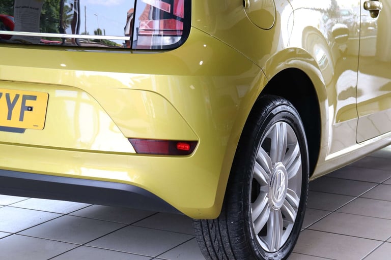 2016 Volkswagen up! 1.0 High Up 3dr Hatchback Petrol Manual