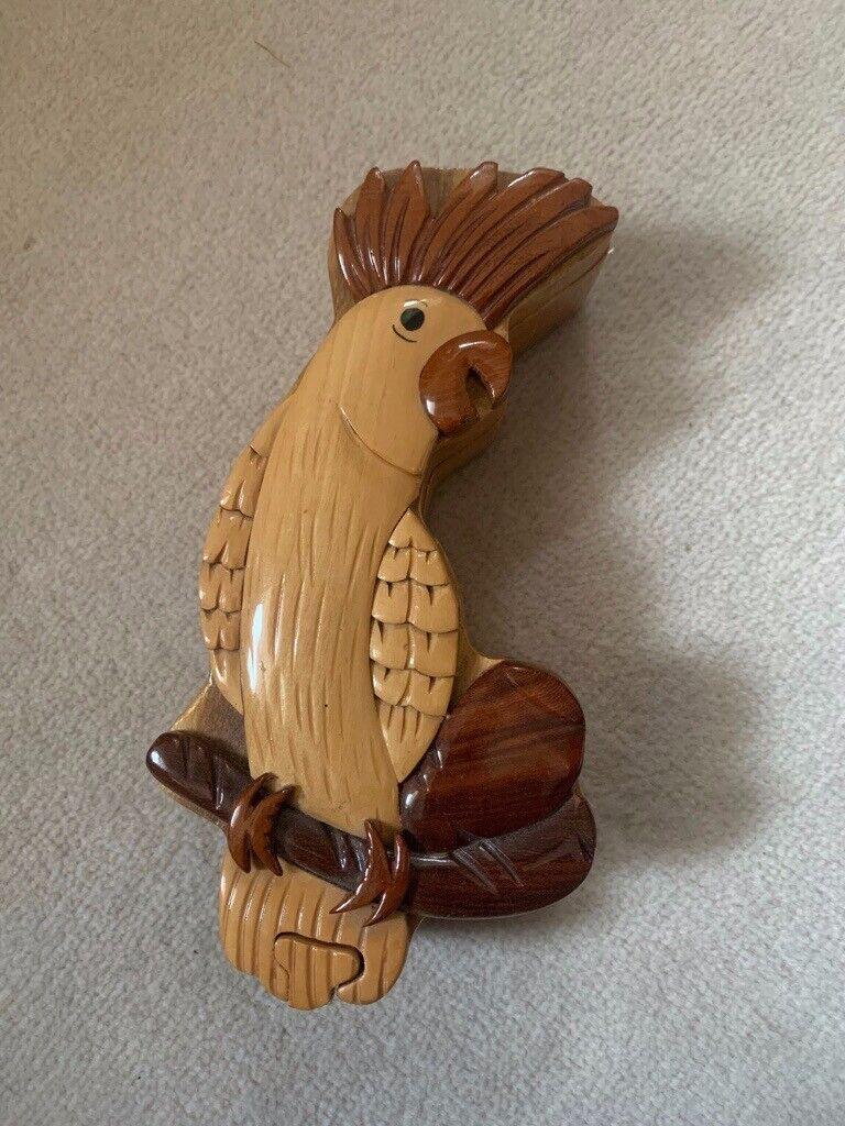 Parrot box 